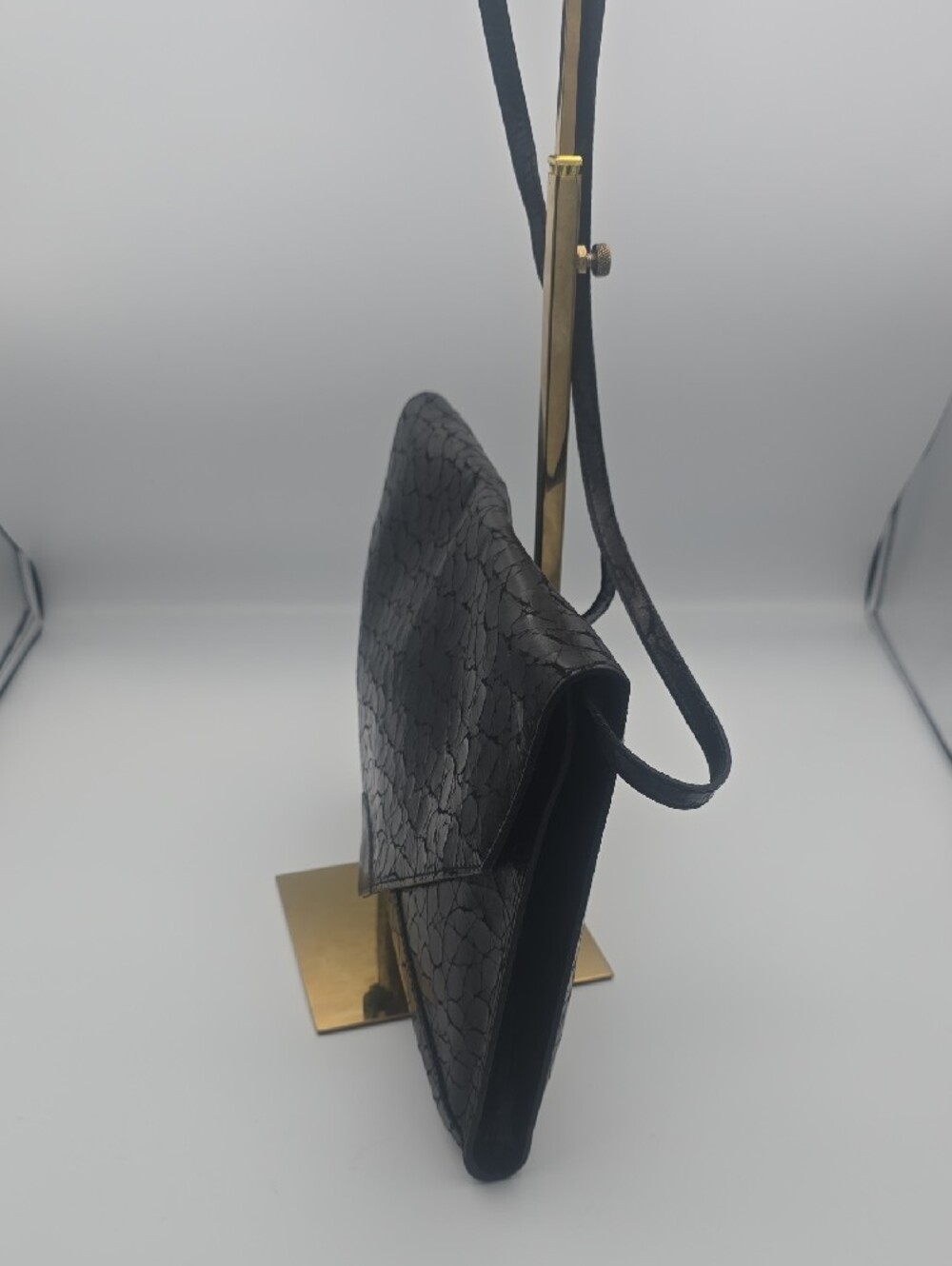 Furla Black Vintage Croc-Textured Large Envelope Crossbody/Clutch Bag (EUC)🖤 - Picture 6 of 13